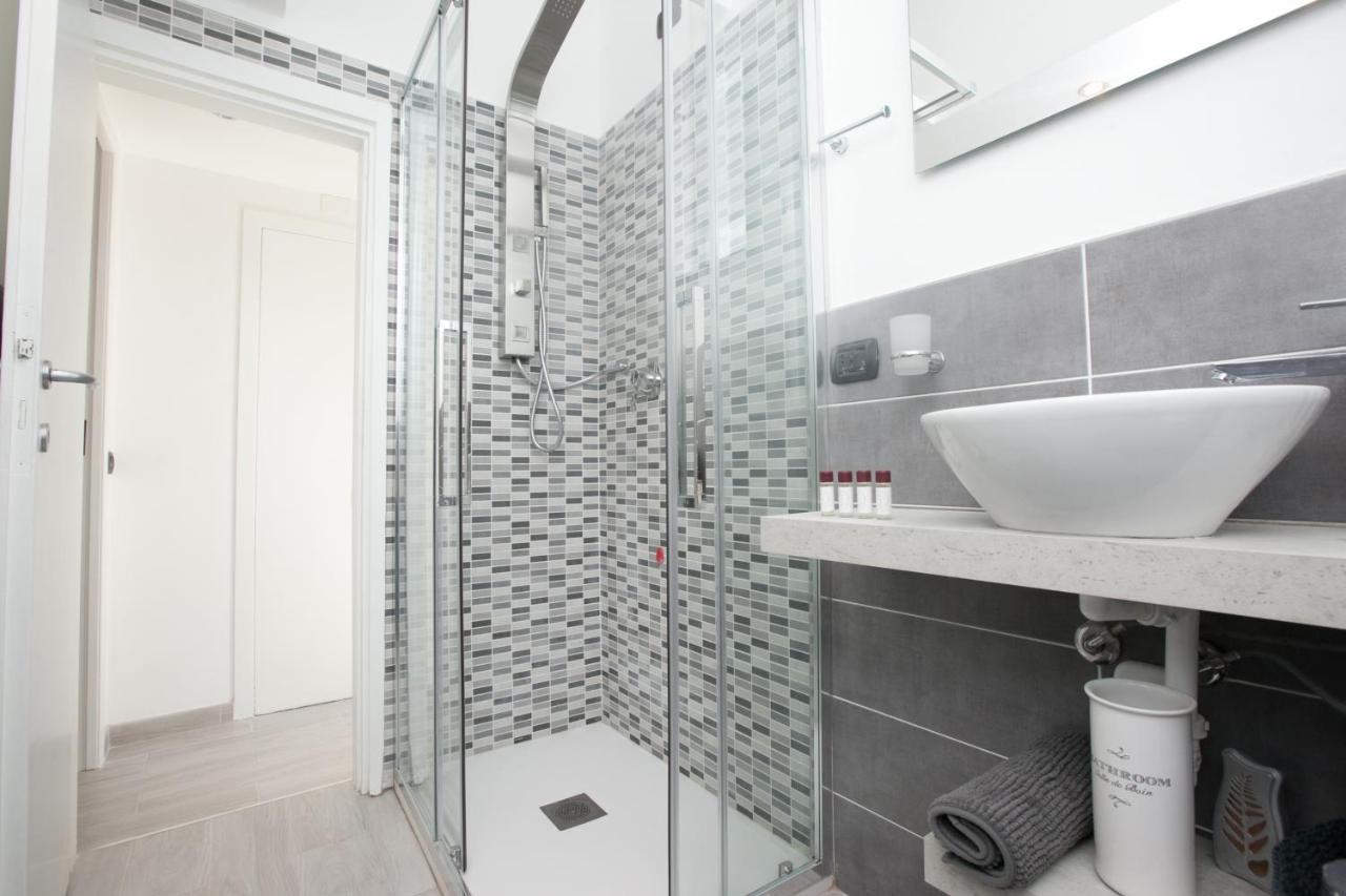 Amazing And New Penthouse In City Center Milano Ngoại thất bức ảnh