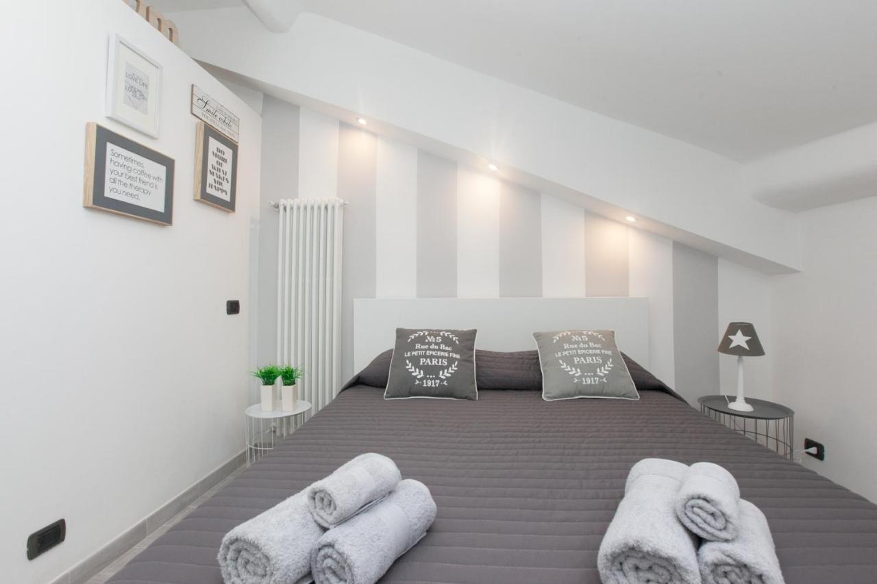 Amazing And New Penthouse In City Center Milano Ngoại thất bức ảnh