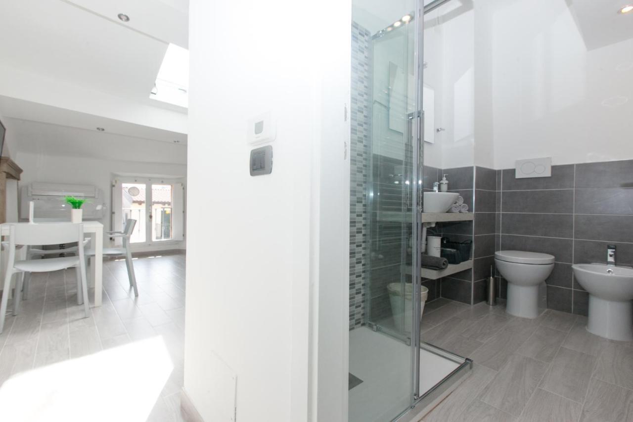 Amazing And New Penthouse In City Center Milano Ngoại thất bức ảnh